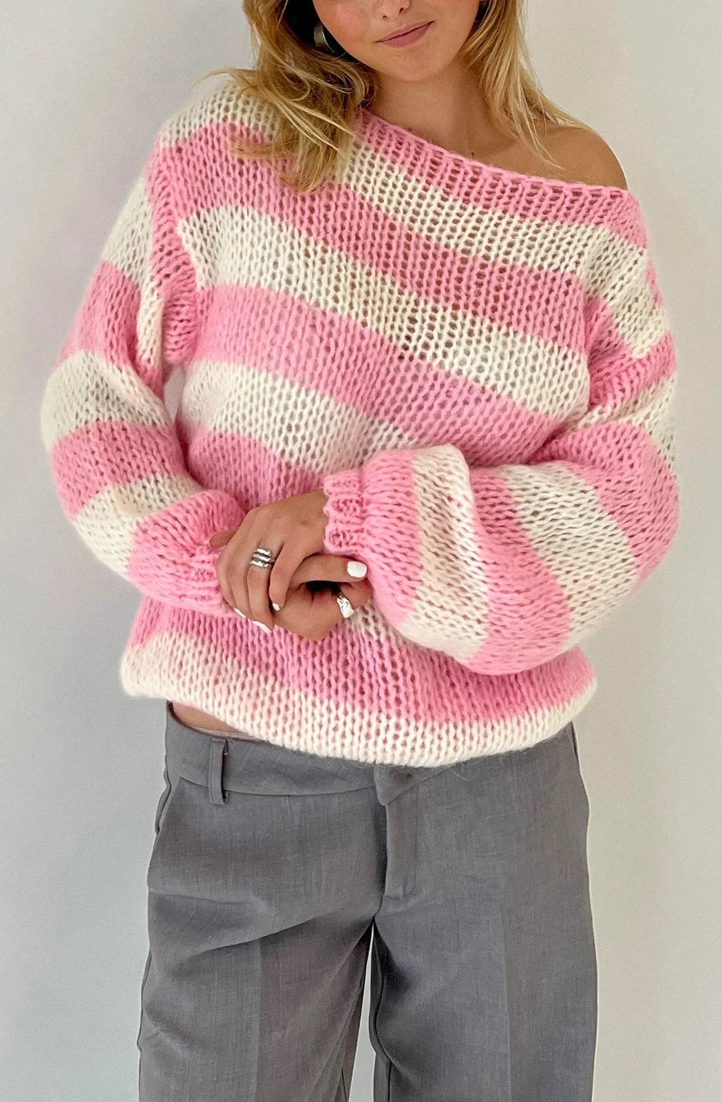 pilashape™ 90's ultra soft knit sweater